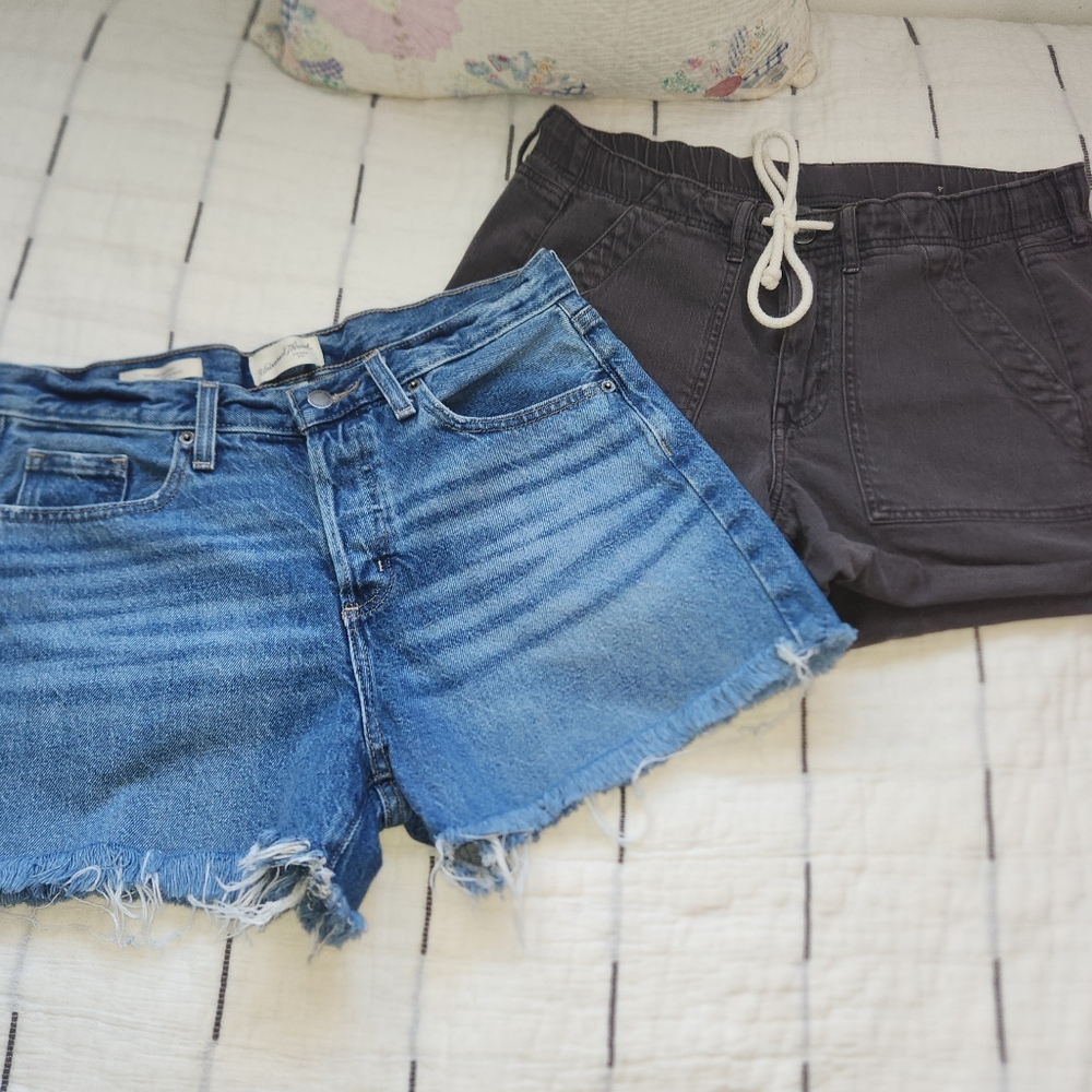 Womens AMERICAN EAGLE shorts Bundle